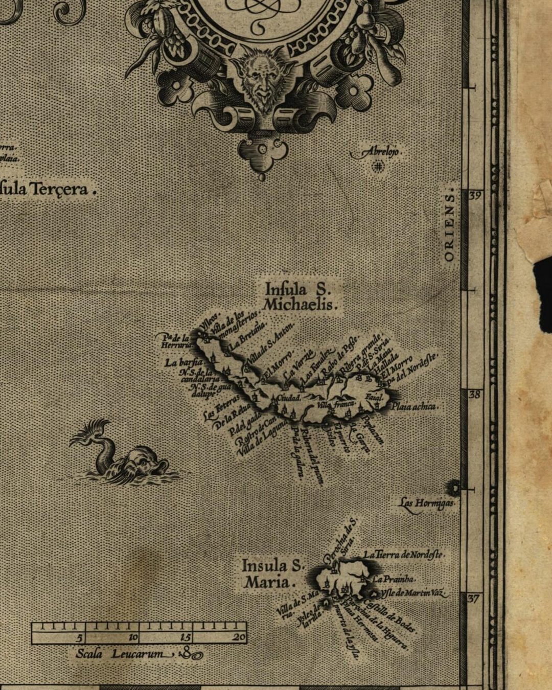Santa Maria, São Miguel e os penedos das Formigas («Las Hormigas») no mapa dos Açores de Luís Teixeira, cosmógrafo do rei, de 1584 (Biblioteca Nacional de Portugal, domínio público).